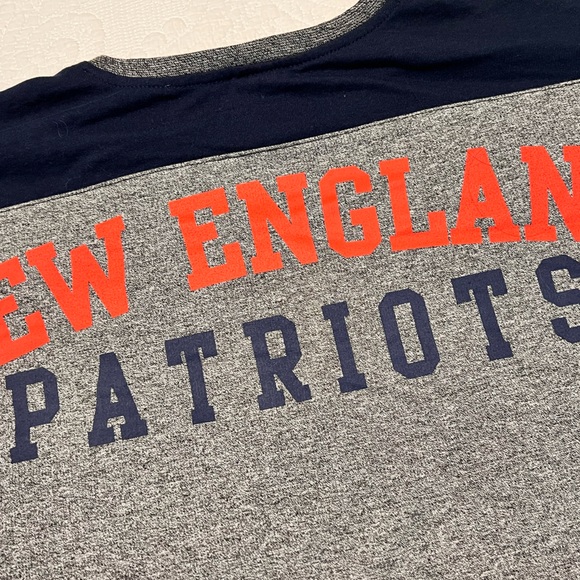 New England Patriots NFL Team Apparel XL sweatshirt gray - Picture 6 of 6